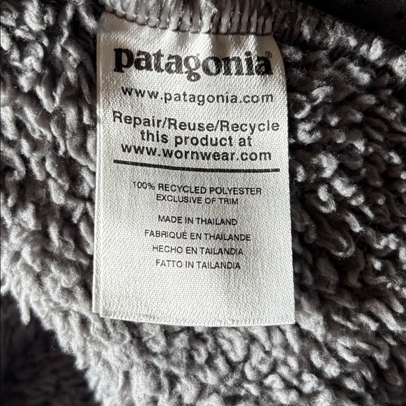Patagonia Gray Fleece Jacket - Picture 10 of 10